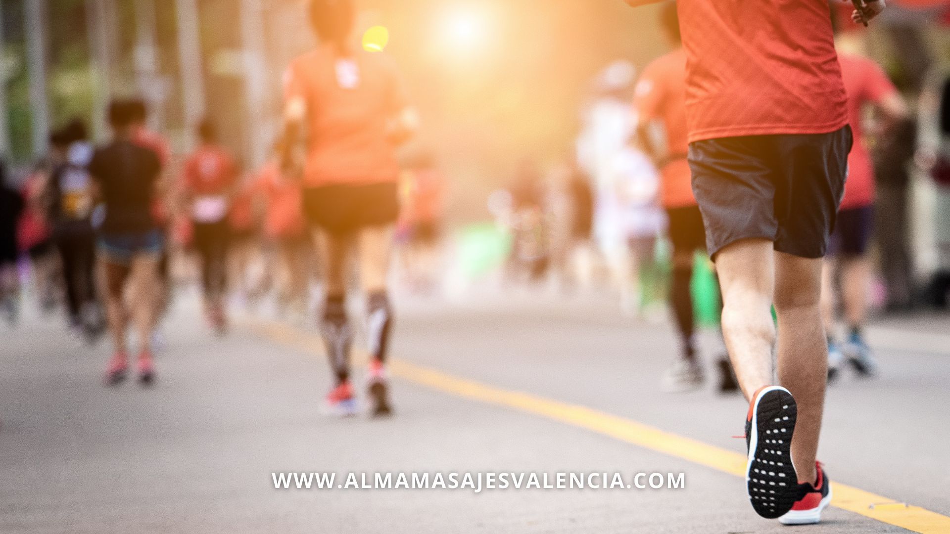 Masaje deportivo post maratón en Valencia 2024 | Post marathon sports massage in Valencia 2024